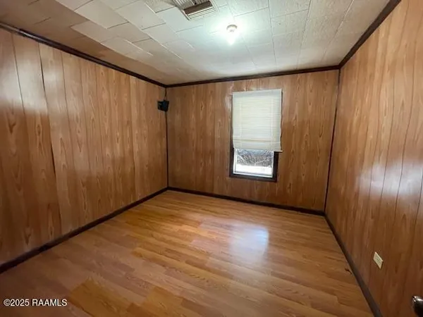 $70,000 | 816 North Irving Avenue, Kaplan, LA 70548