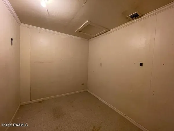 $70,000 | 816 North Irving Avenue, Kaplan, LA 70548