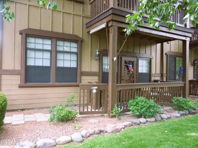 $149,900 | 2361 Quarter Horse Trail, Unit 132, Overgaard, AZ 85933