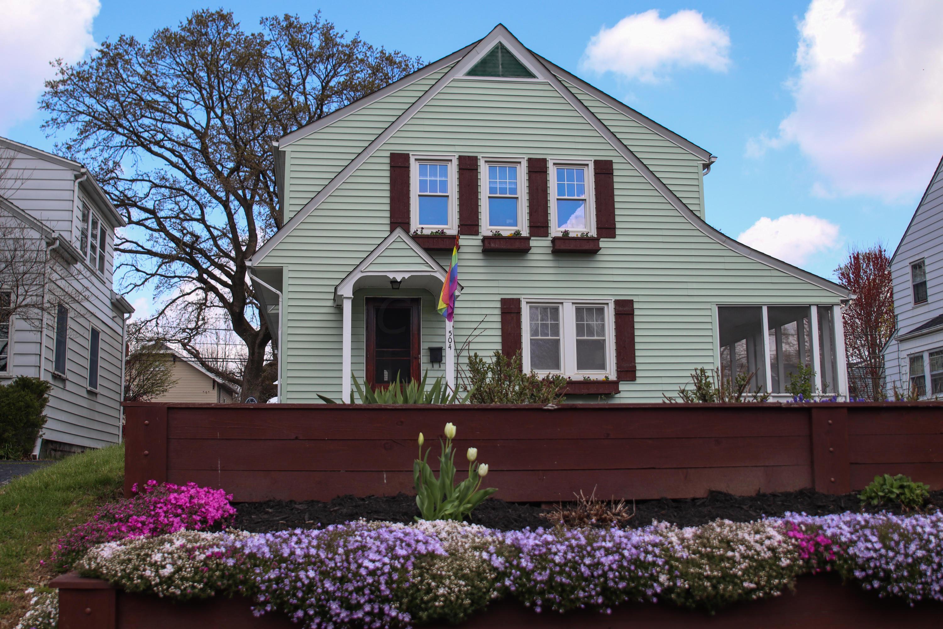 504 East Torrence Road Columbus, OH 43214 - Photo 2 of 29 Gallery Image 2