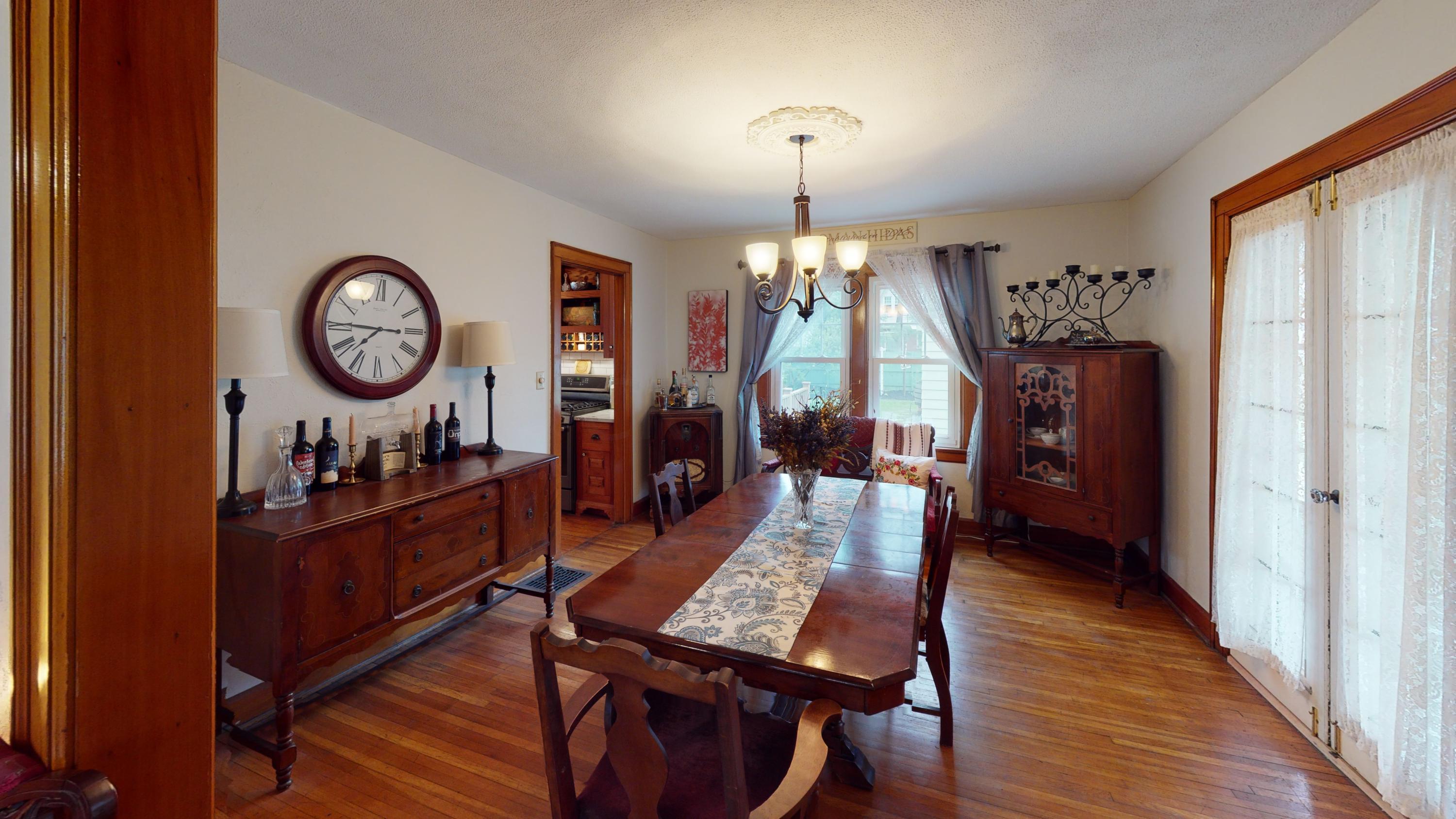 504 East Torrence Road Columbus, OH 43214 - Photo 8 of 29 Gallery Image 8