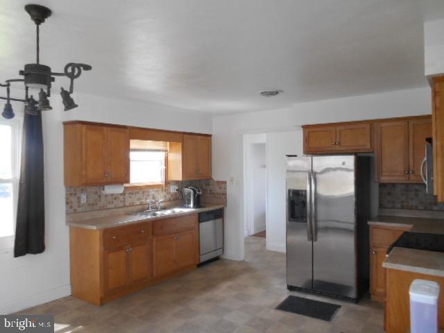 61 Pickett Road Dover, PA 17315 - Photo 14 of 25 Gallery Image 14