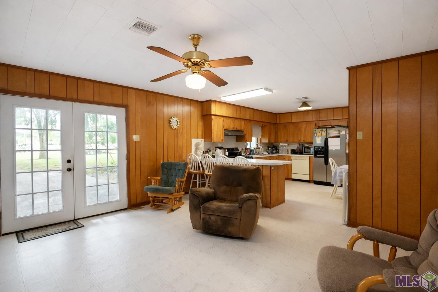 766 Bayou Blue Road Houma, LA 70364 - Photo 5 of 21