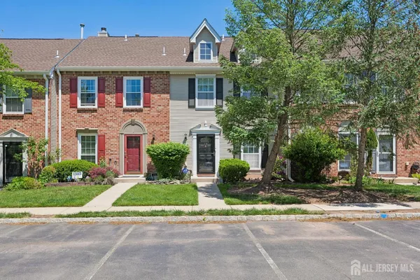 $3,000 | 79-79 Chelsea Court, Franklin Park, NJ 08823
