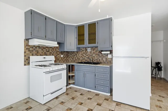 $179,000 | 22701 Theodore Avenue, Sauk Village, IL 60411