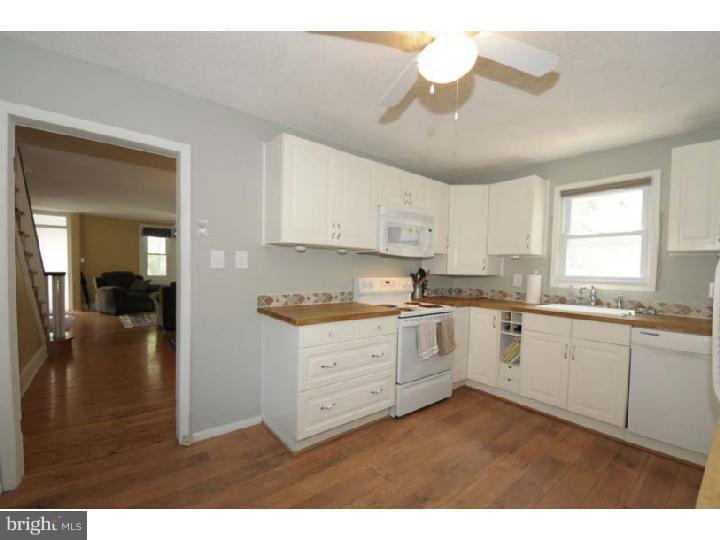 212 Simpson Road Ardmore, PA 19003 - Photo 6 of 14 Kitchen