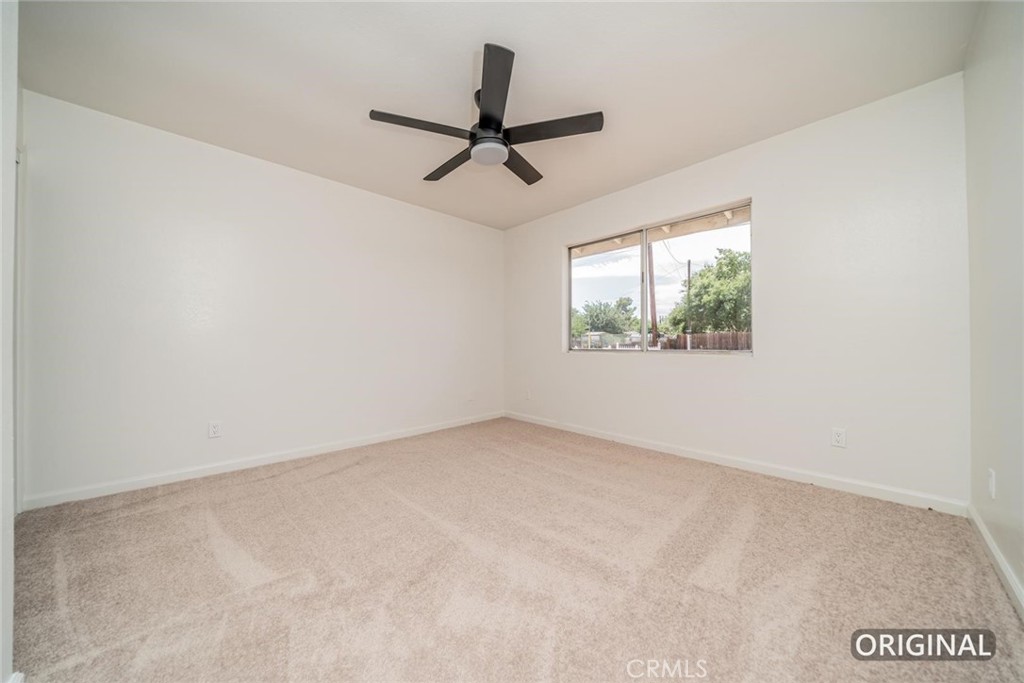 14850 Riverside Street Hesperia, CA 92345 - Photo 15 of 25 Gallery Image 15