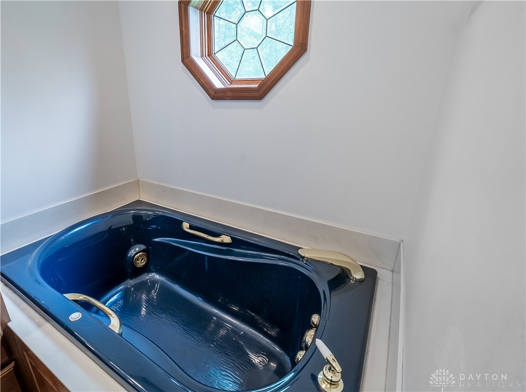 1487 Stone Road Xenia, OH 45385 - Photo 32 of 59 Gallery Image 32