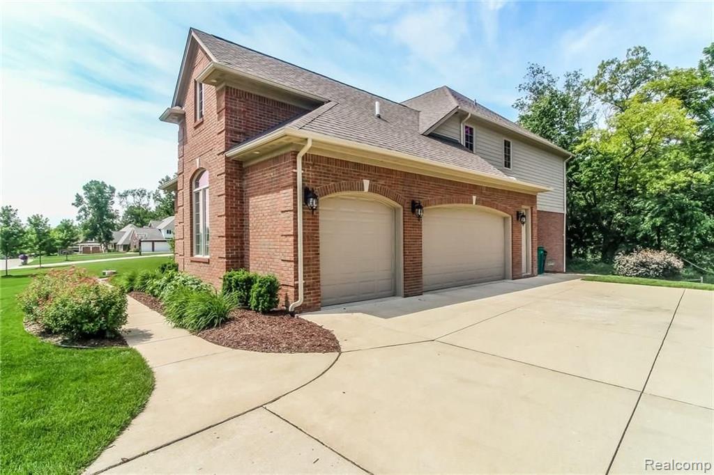 4906 Stonehenge Drive Rochester, MI 48306 - Photo 49 of 53