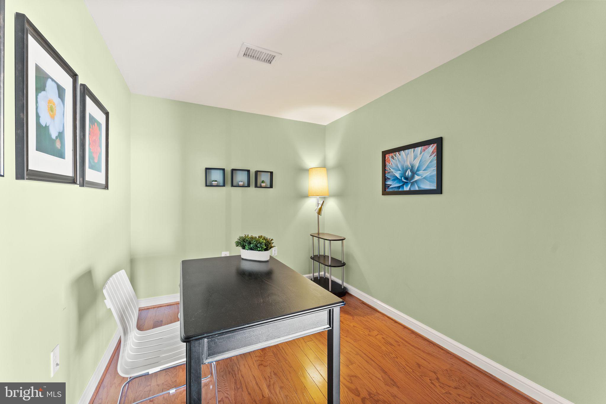 11990 Market Street, Unit 701 Reston, VA 20190 - Photo 13 of 93