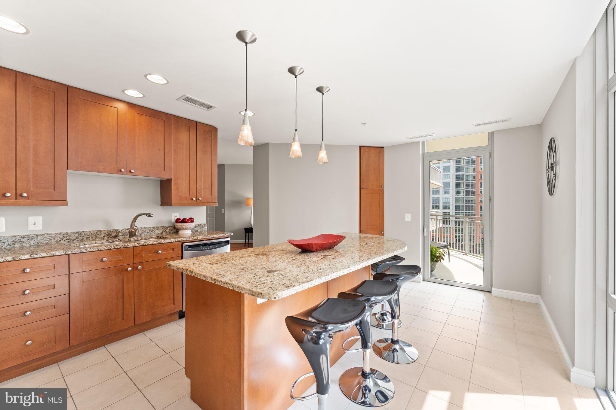 11990 Market Street, Unit 701 Reston, VA 20190 - Photo 29 of 93