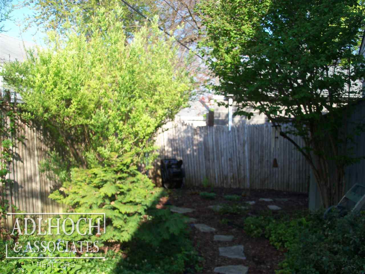 121 Mapleton Road Grosse Pointe Farms, MI 48236 - Photo 18 of 20