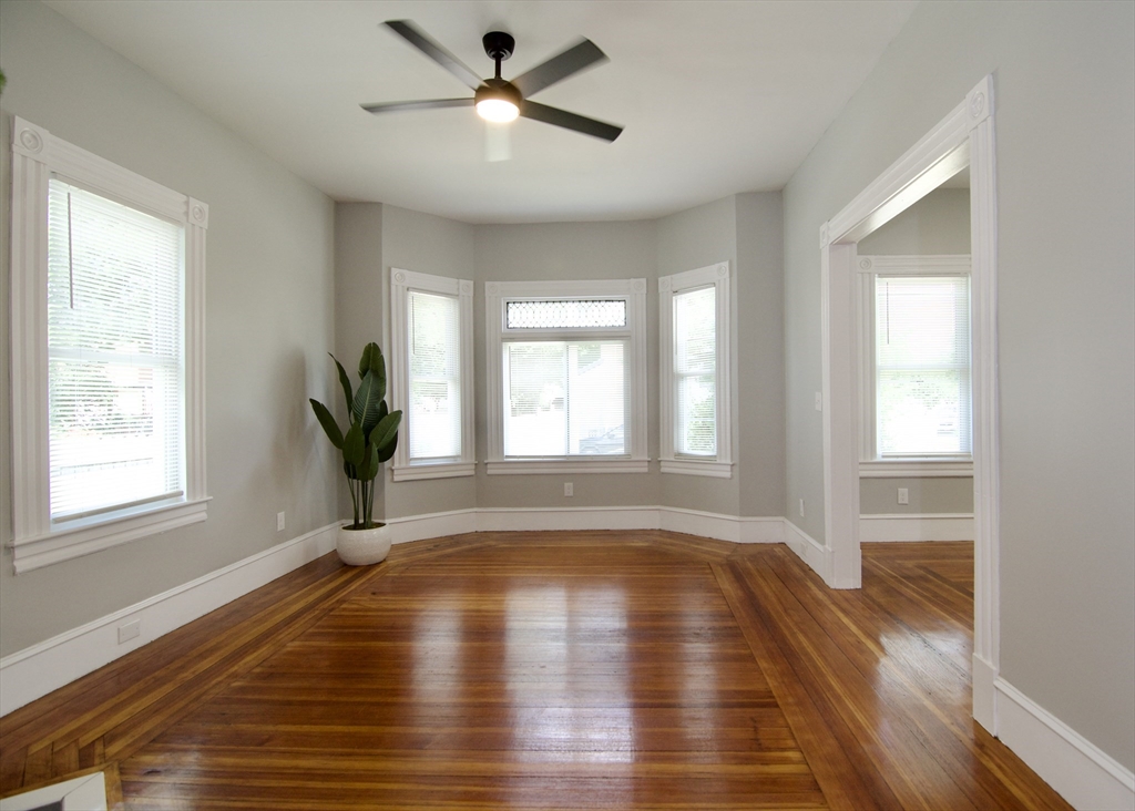 43 Princeton Street Springfield, MA 01109 - Photo 24 of 41