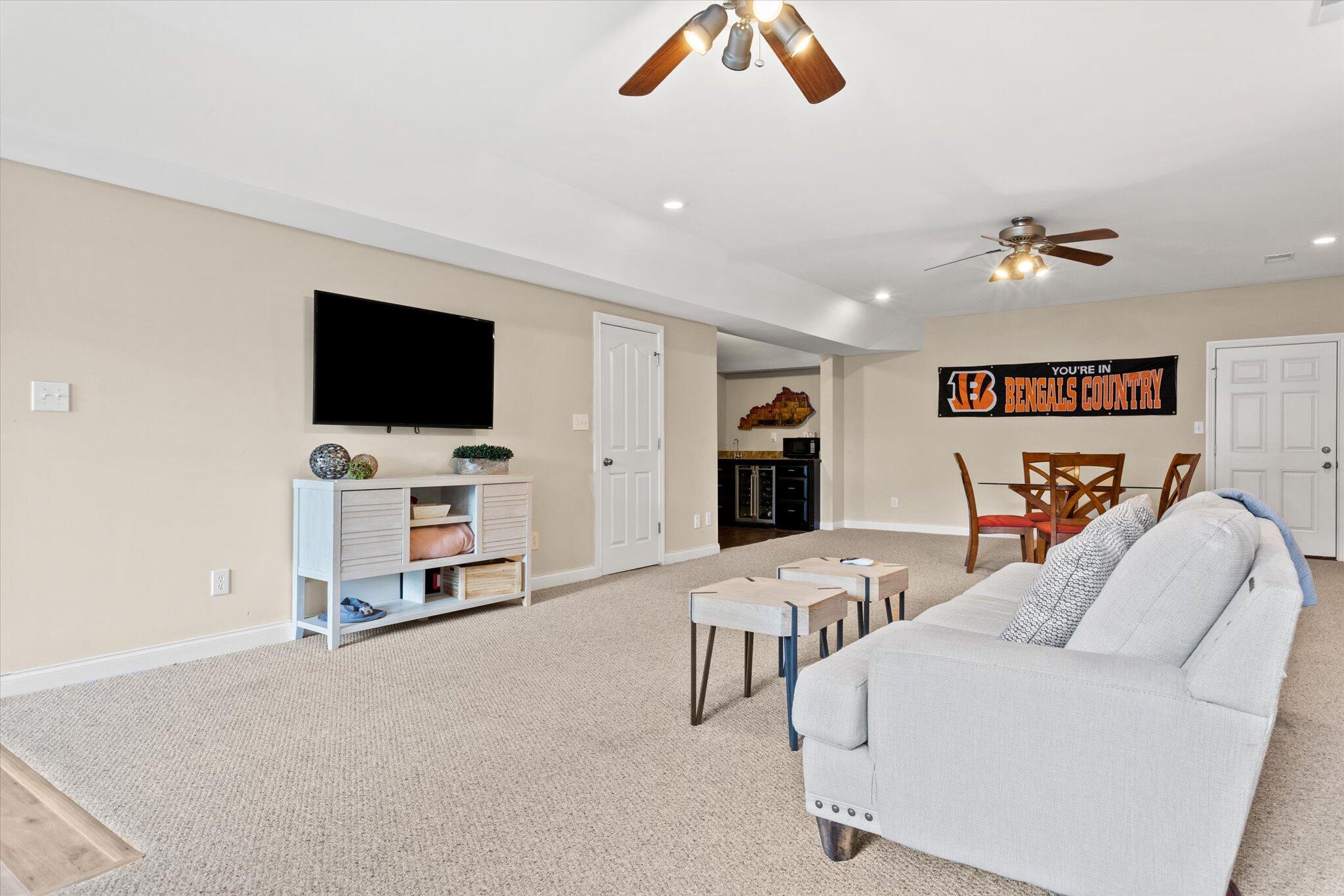 1045 Cedar Ridge Lane Versailles, KY 40383 - Photo 22 of 31 35-IMG_2815