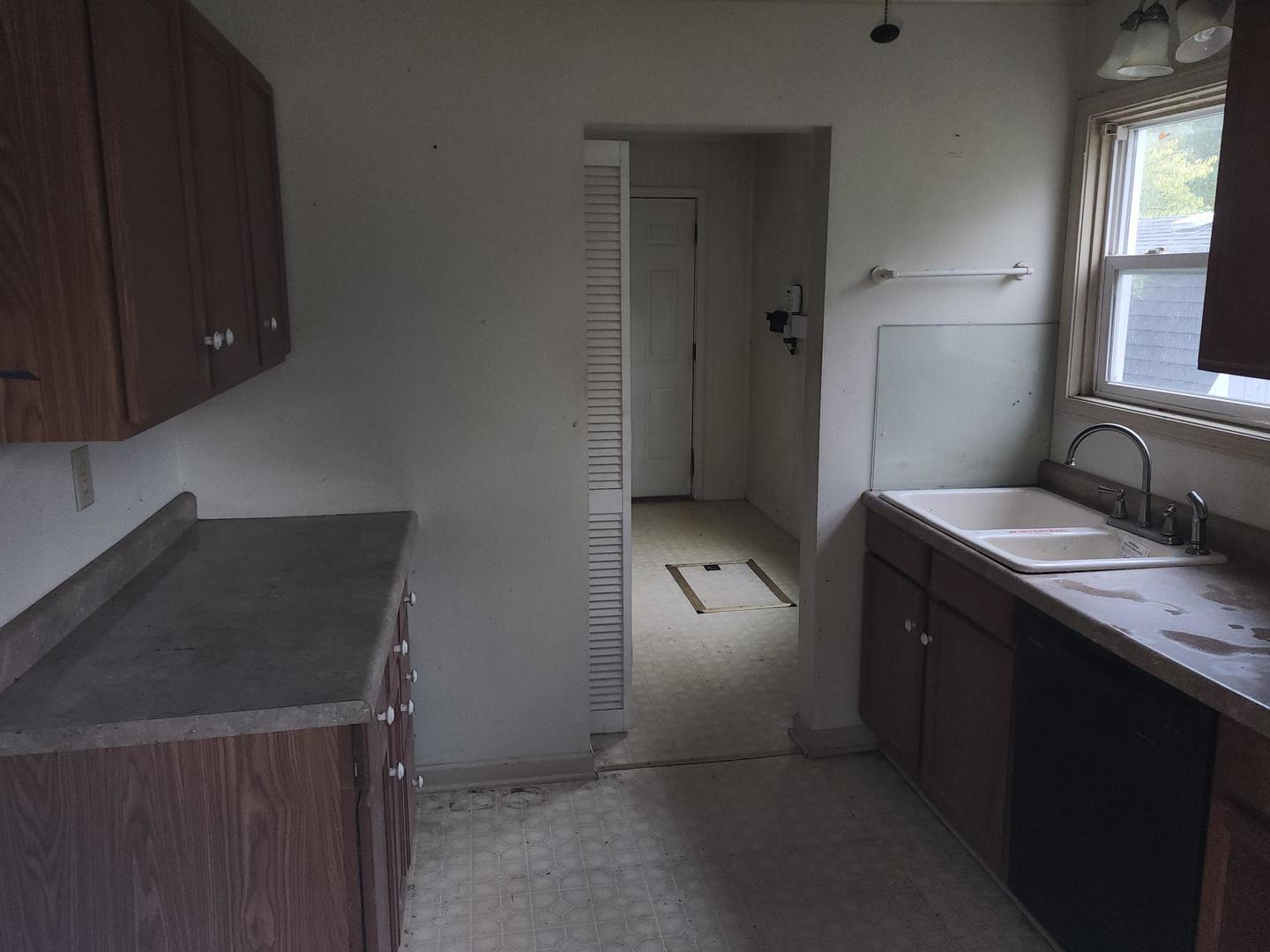 1816 Pierson Parkway Kankakee, IL 60901 - Photo 3 of 7