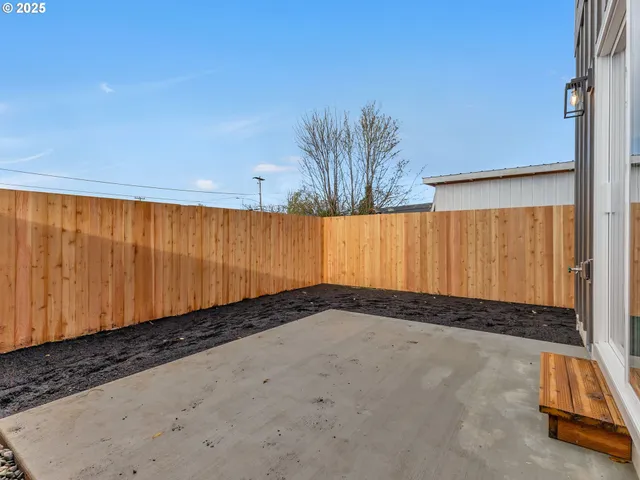 $449,000 | 120 Southwest Alder Court, Warrenton, OR 97146