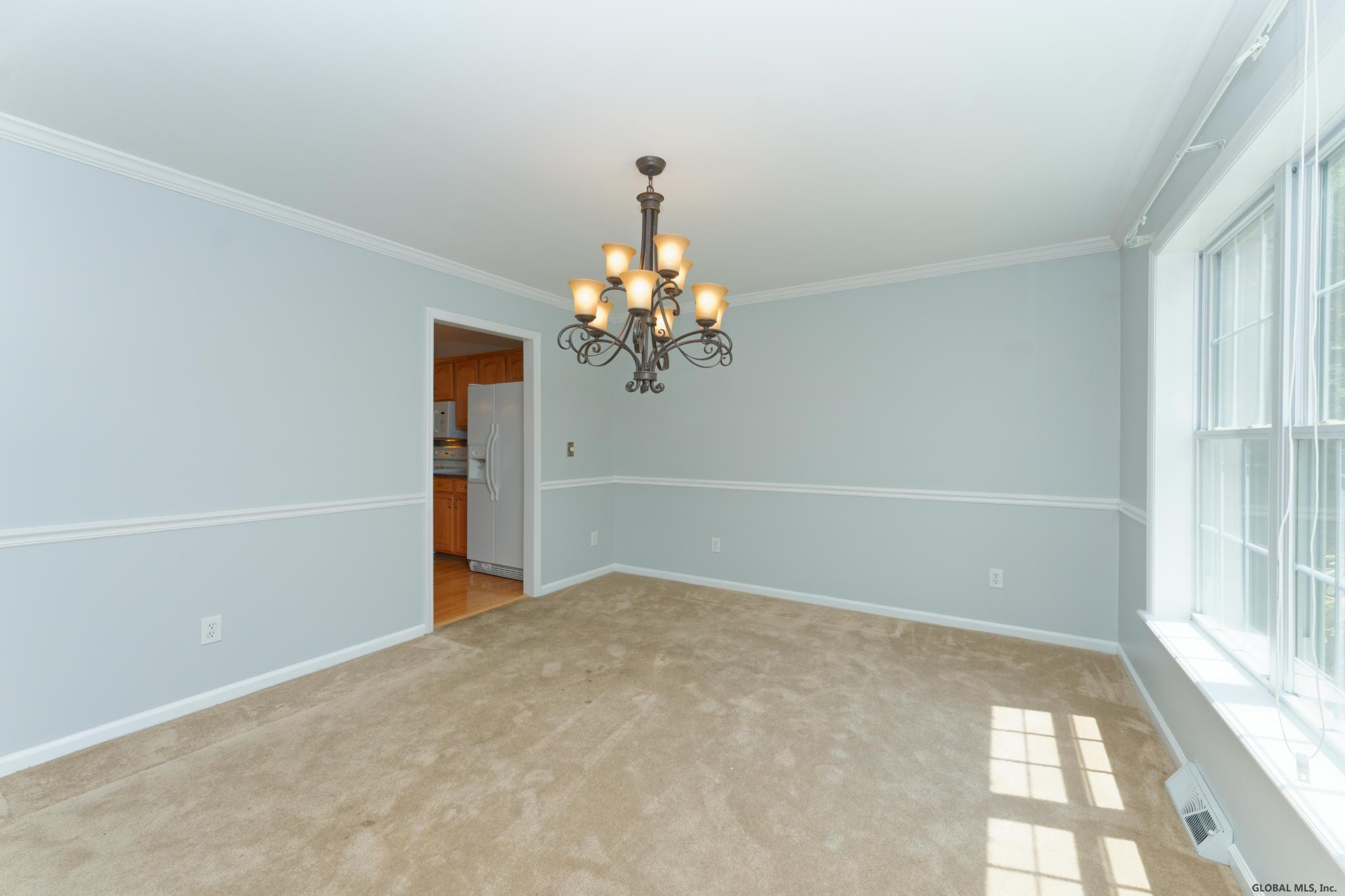 2 Montery Road Schenectady, NY 12303 - Photo 18 of 38 Photo 18