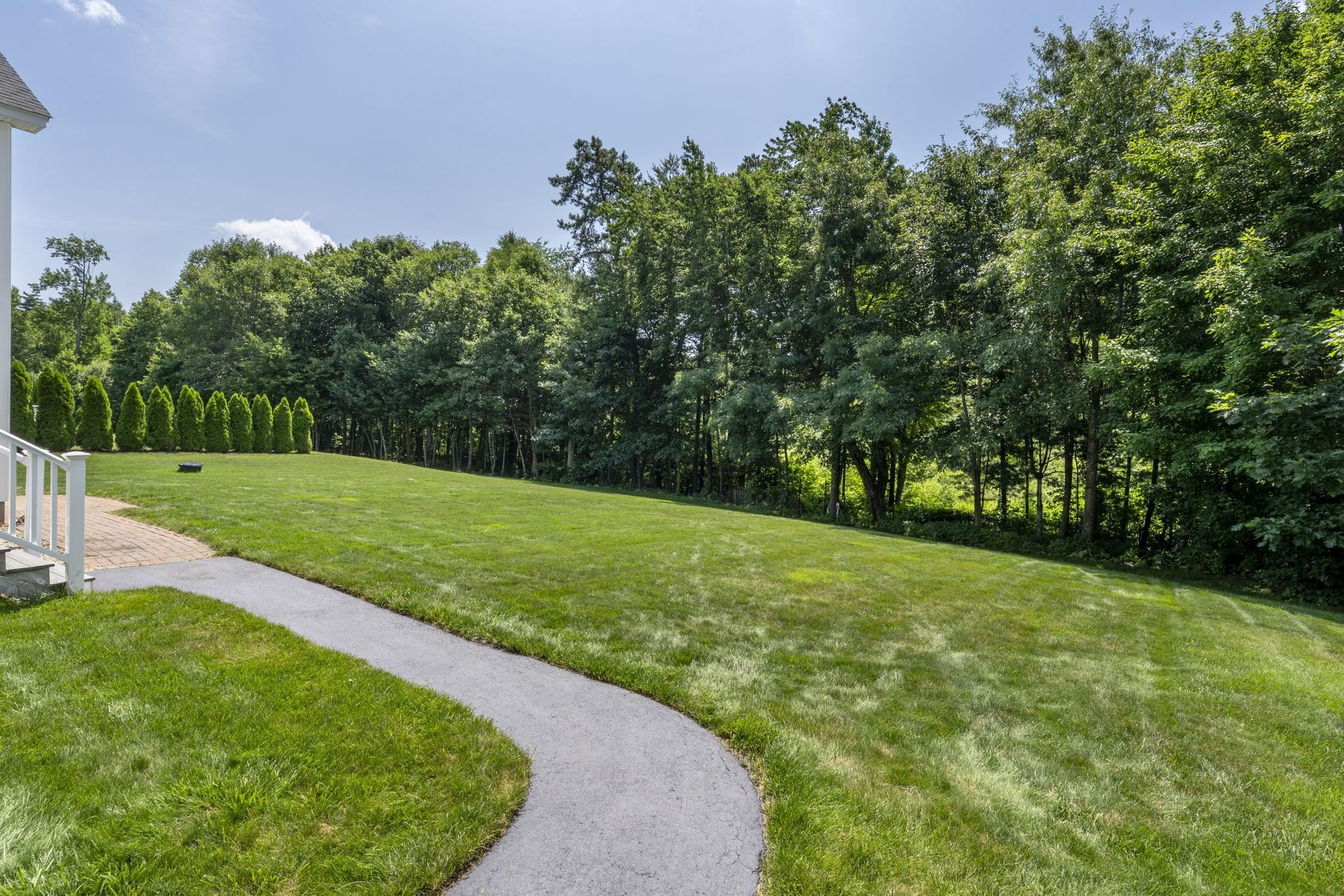 9 Rae Brook Road Hooksett, NH 03106 - Photo 36 of 37