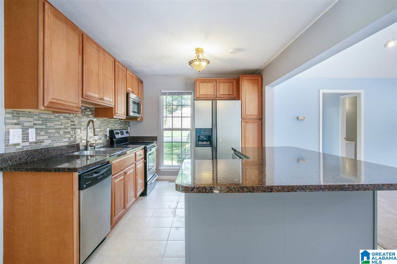 152 Winterhaven Drive Alabaster, AL 35007 - Photo 11 of 38