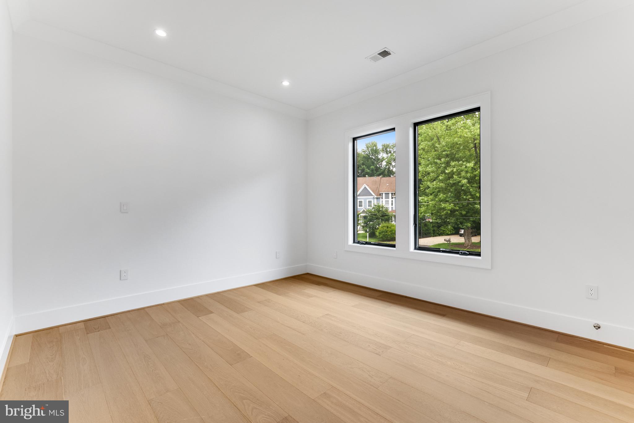 1440 Oakview Drive McLean, VA 22101 - Photo 53 of 87 Third Bedroom