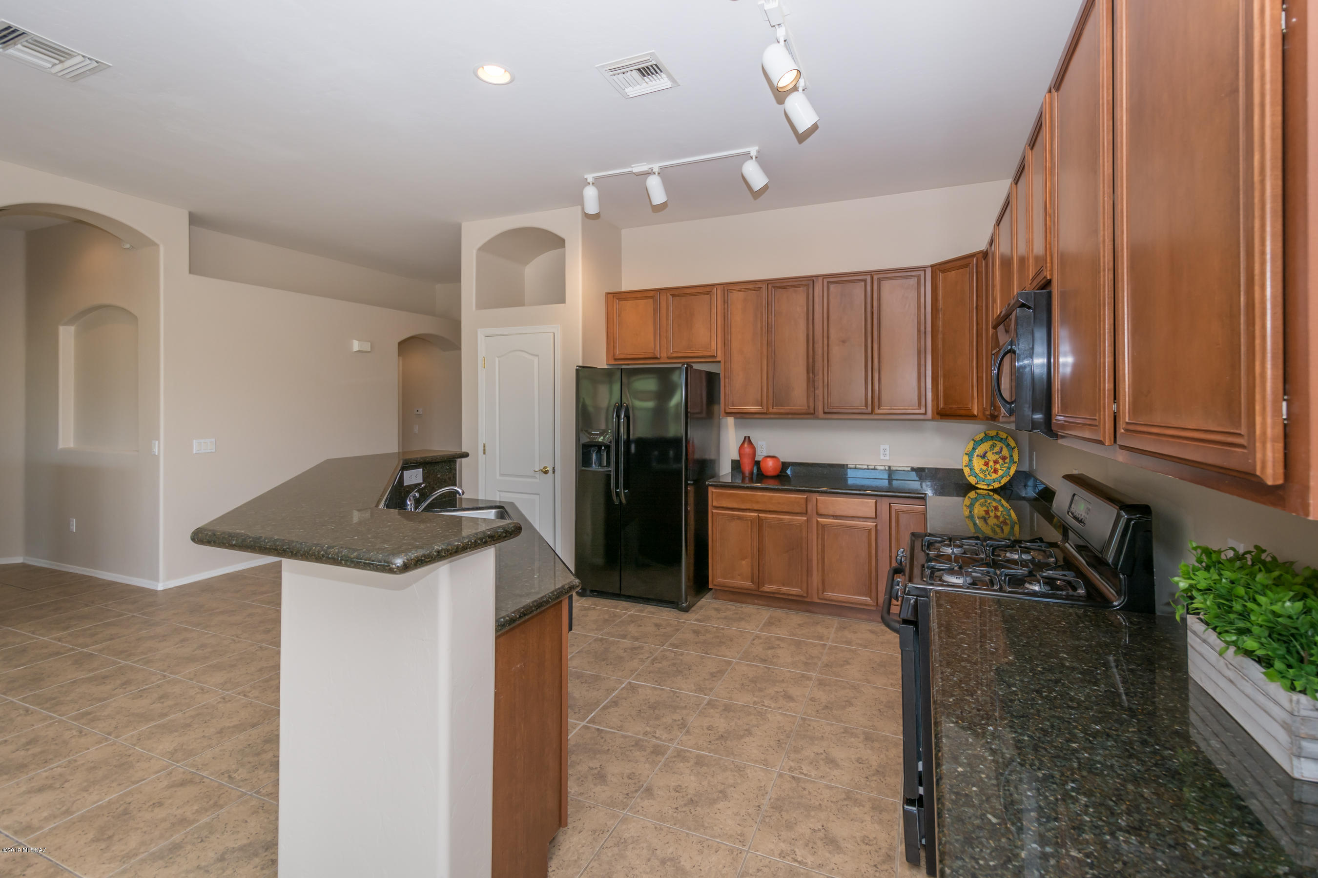 10846 South Heart Break Ridge Place Vail, AZ 85641 - Photo 14 of 49