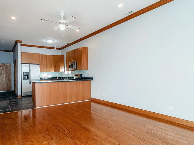 $1,850,000 | 14 South Leavitt Street, Chicago, IL 60612