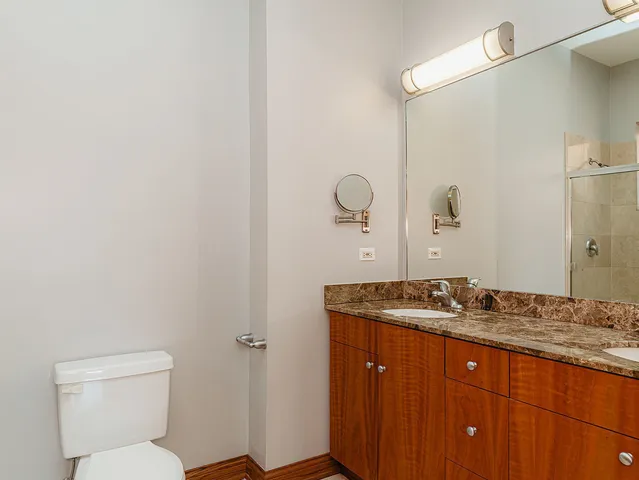 $1,850,000 | 14 South Leavitt Street, Chicago, IL 60612