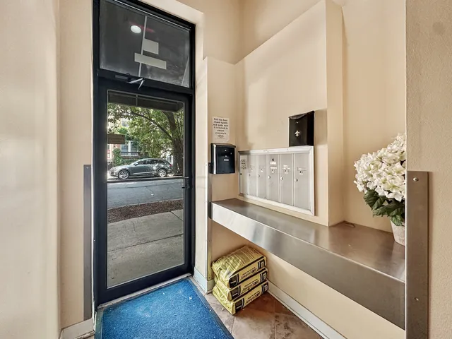 $1,850,000 | 14 South Leavitt Street, Chicago, IL 60612