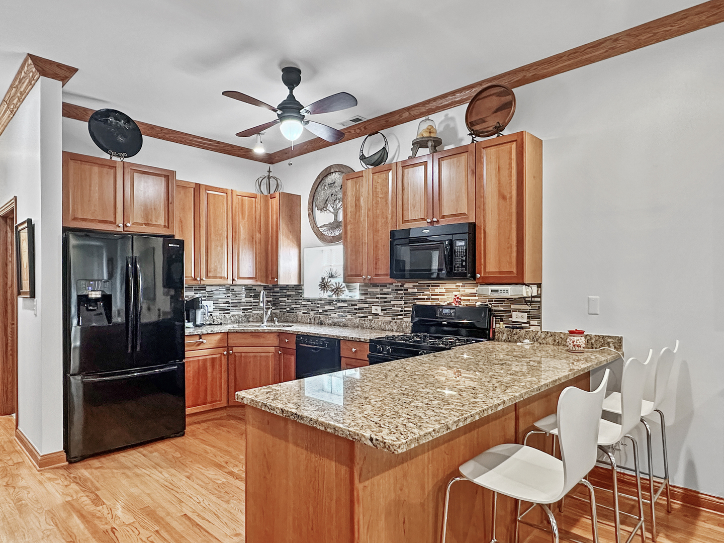 14 South Leavitt Street Chicago, IL 60612 - Photo 5 of 41