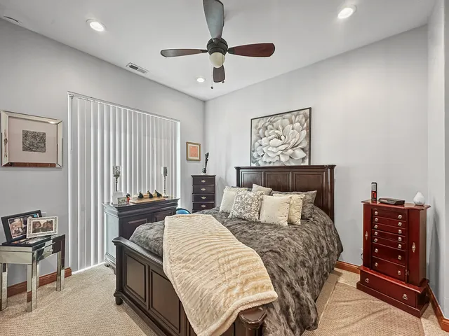 $1,850,000 | 14 South Leavitt Street, Chicago, IL 60612