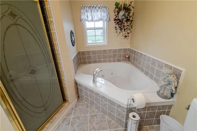 $550,000 | 11341 Osborne Road, Atchison, KS 66002