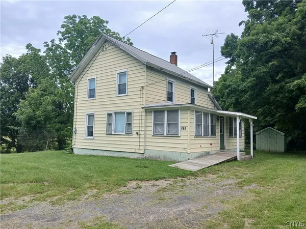 $158,000 | 328 County Rte 43, New Haven, NY 13114