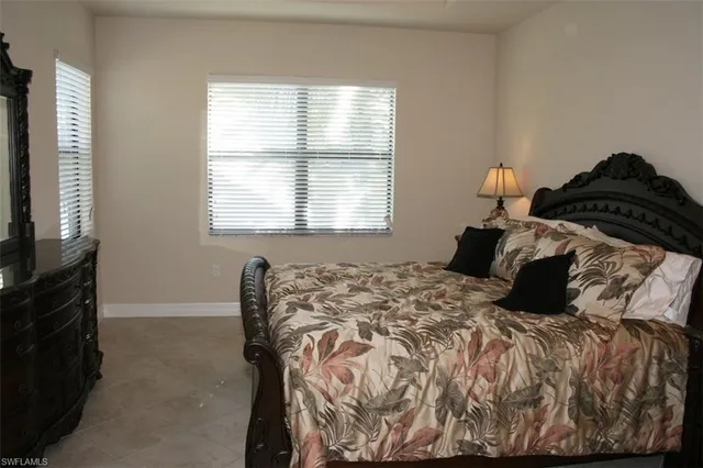 $5,000 | 3296 Pacific Drive, Naples, FL 34119