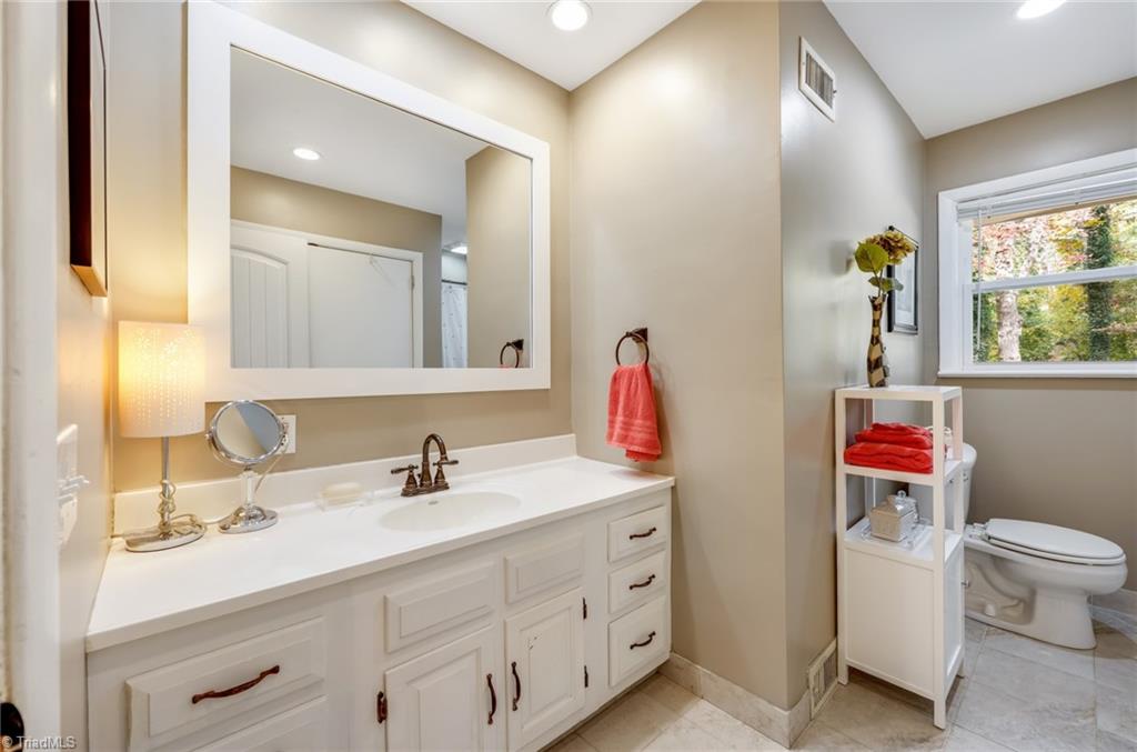 112 Woodbriar Road Winston-Salem, NC 27106 - Photo 24 of 43 Gallery Image 24