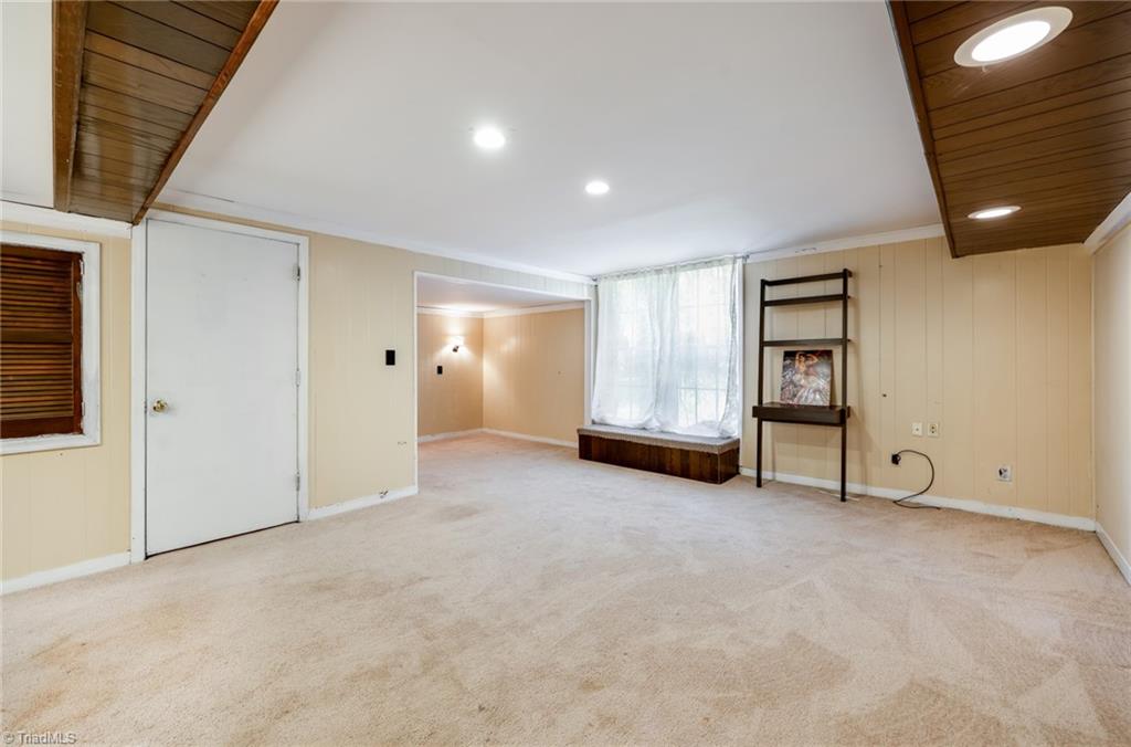 112 Woodbriar Road Winston-Salem, NC 27106 - Photo 35 of 43 Gallery Image 35