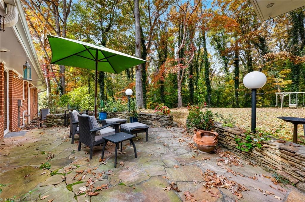 112 Woodbriar Road Winston-Salem, NC 27106 - Photo 38 of 43 Gallery Image 38