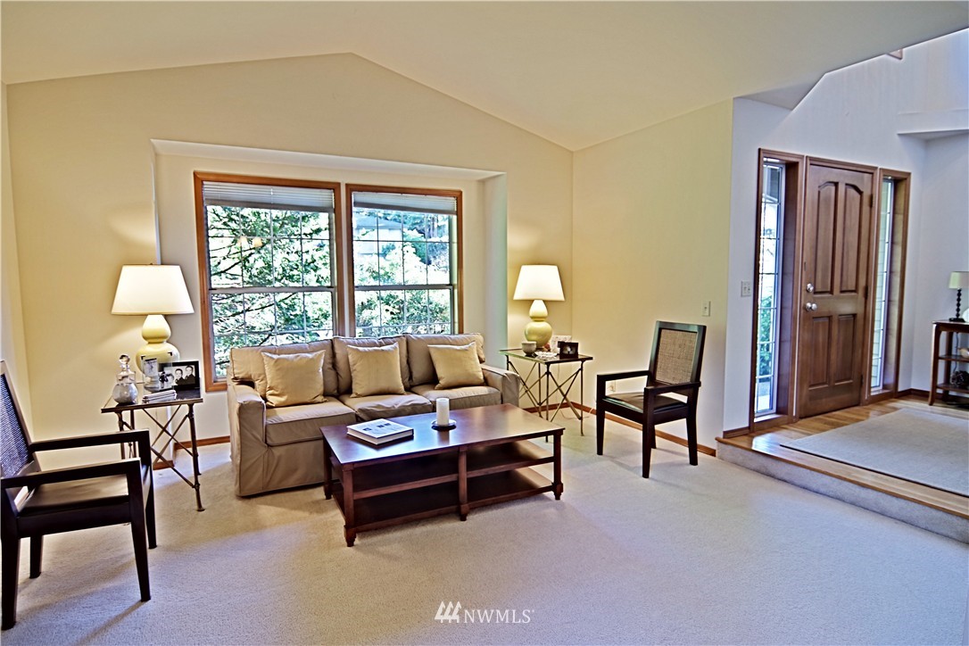 2517 238th Place Southeast Bothell, WA 98021 - Photo 3 of 22