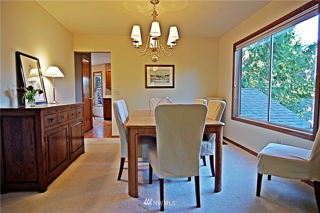 2517 238th Place Southeast Bothell, WA 98021 - Photo 4 of 22