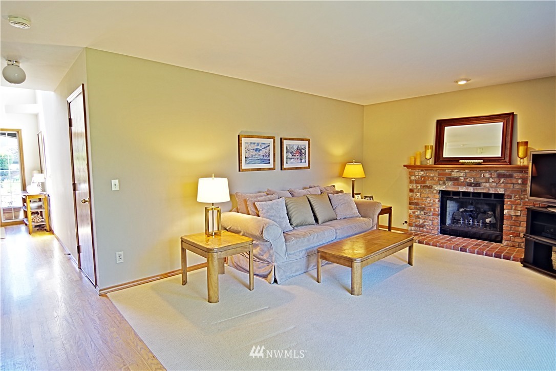 2517 238th Place Southeast Bothell, WA 98021 - Photo 5 of 22