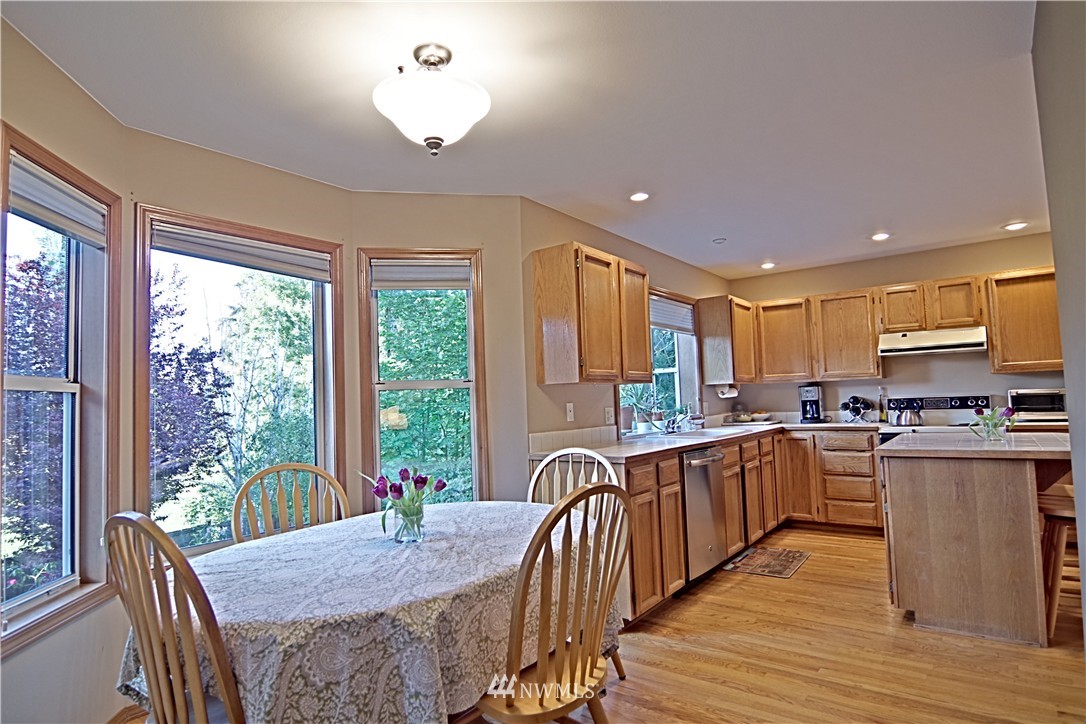2517 238th Place Southeast Bothell, WA 98021 - Photo 7 of 22