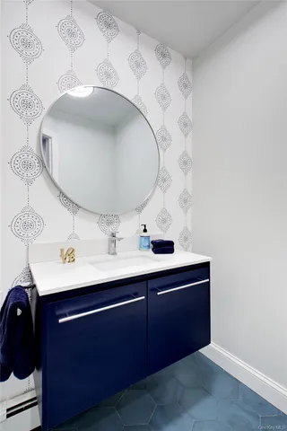 $1,450,000 | 26 Marlin Lane, Port Washington, NY 11050