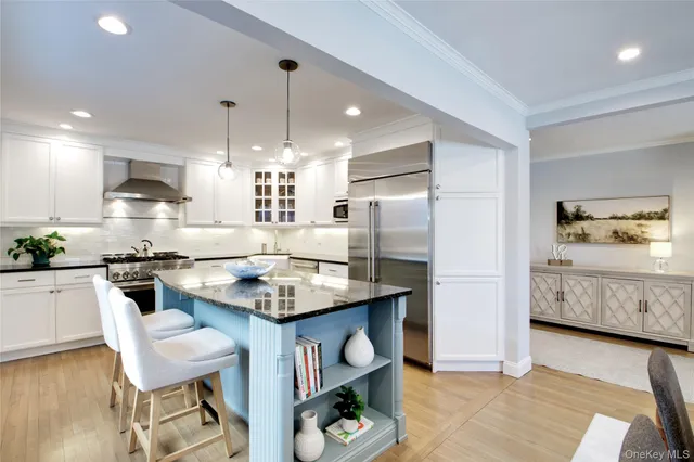 $1,450,000 | 26 Marlin Lane, Port Washington, NY 11050