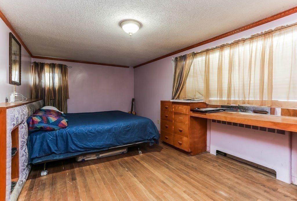 76 Pinehurst Road Holyoke, MA 01040 - Photo 13 of 25 Gallery Image 13