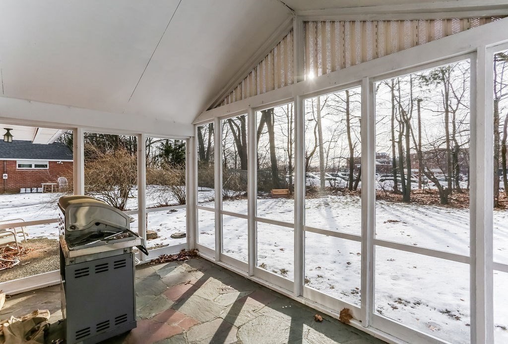 76 Pinehurst Road Holyoke, MA 01040 - Photo 25 of 25 Gallery Image 25