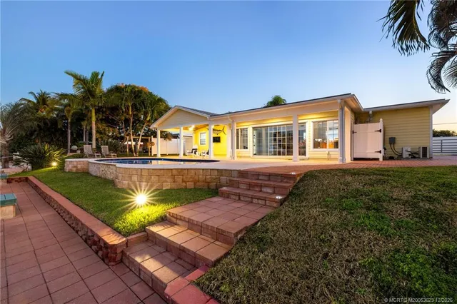 $2,890,000 | 733 Jacana Way, North Palm Beach, FL 33408
