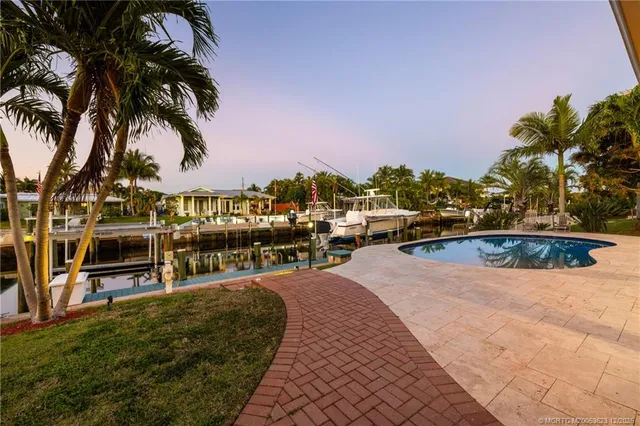 $2,890,000 | 733 Jacana Way, North Palm Beach, FL 33408