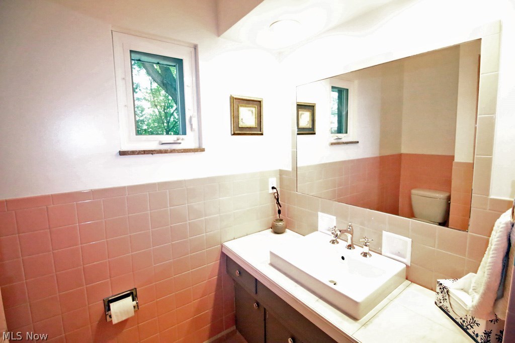 2993 Harriet Road Stow, OH 44224 - Photo 7 of 34 Gallery Image 7
