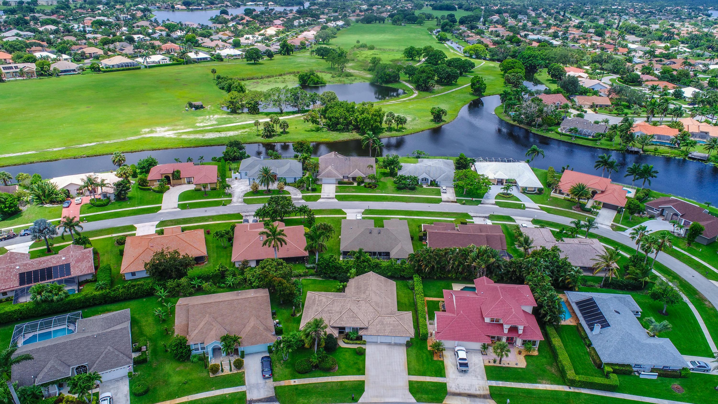 12785 Kingsway Road Wellington, FL 33414 - Photo 23 of 28 Aerial 2