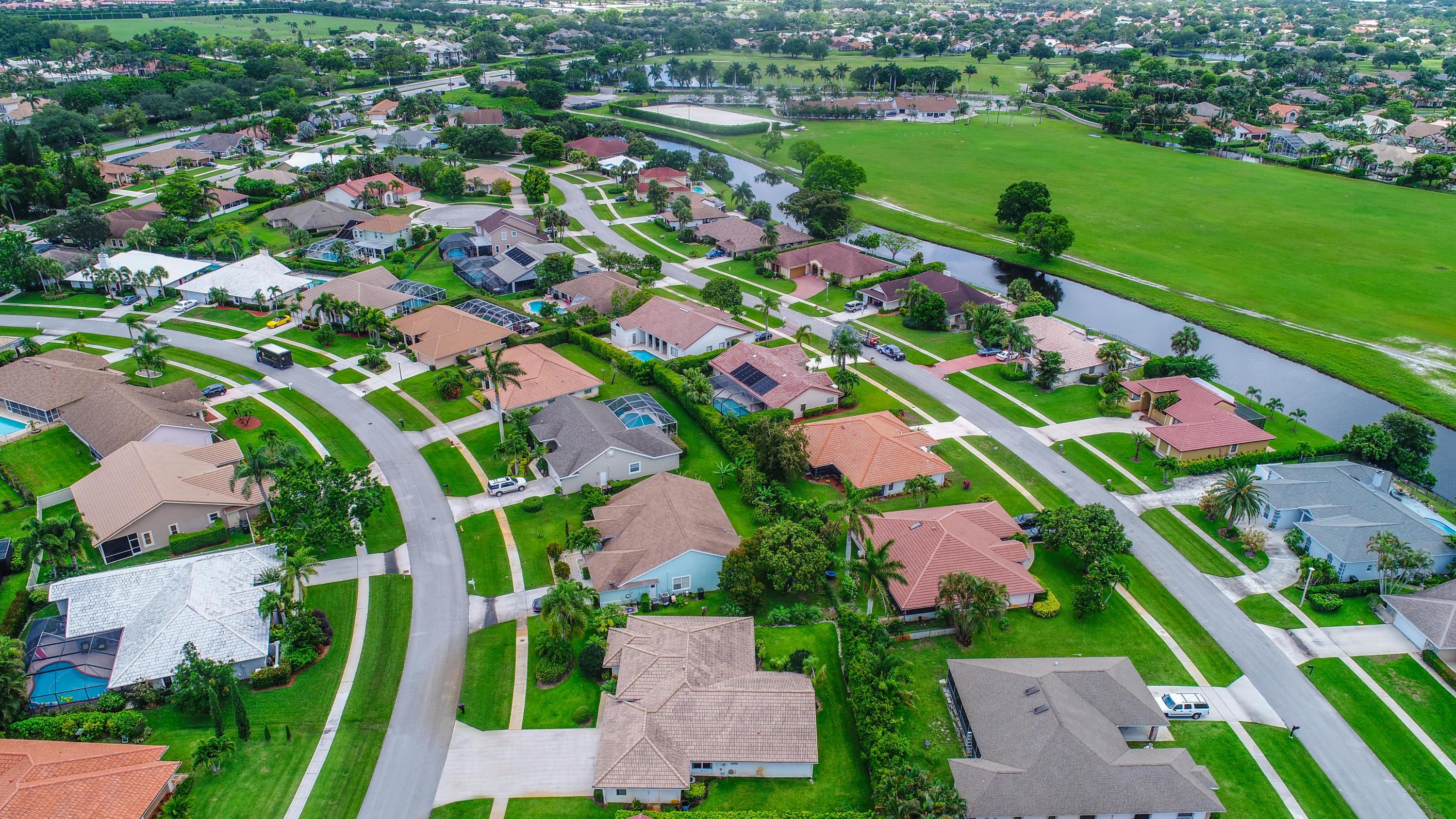 12785 Kingsway Road Wellington, FL 33414 - Photo 24 of 28 Aerial 3