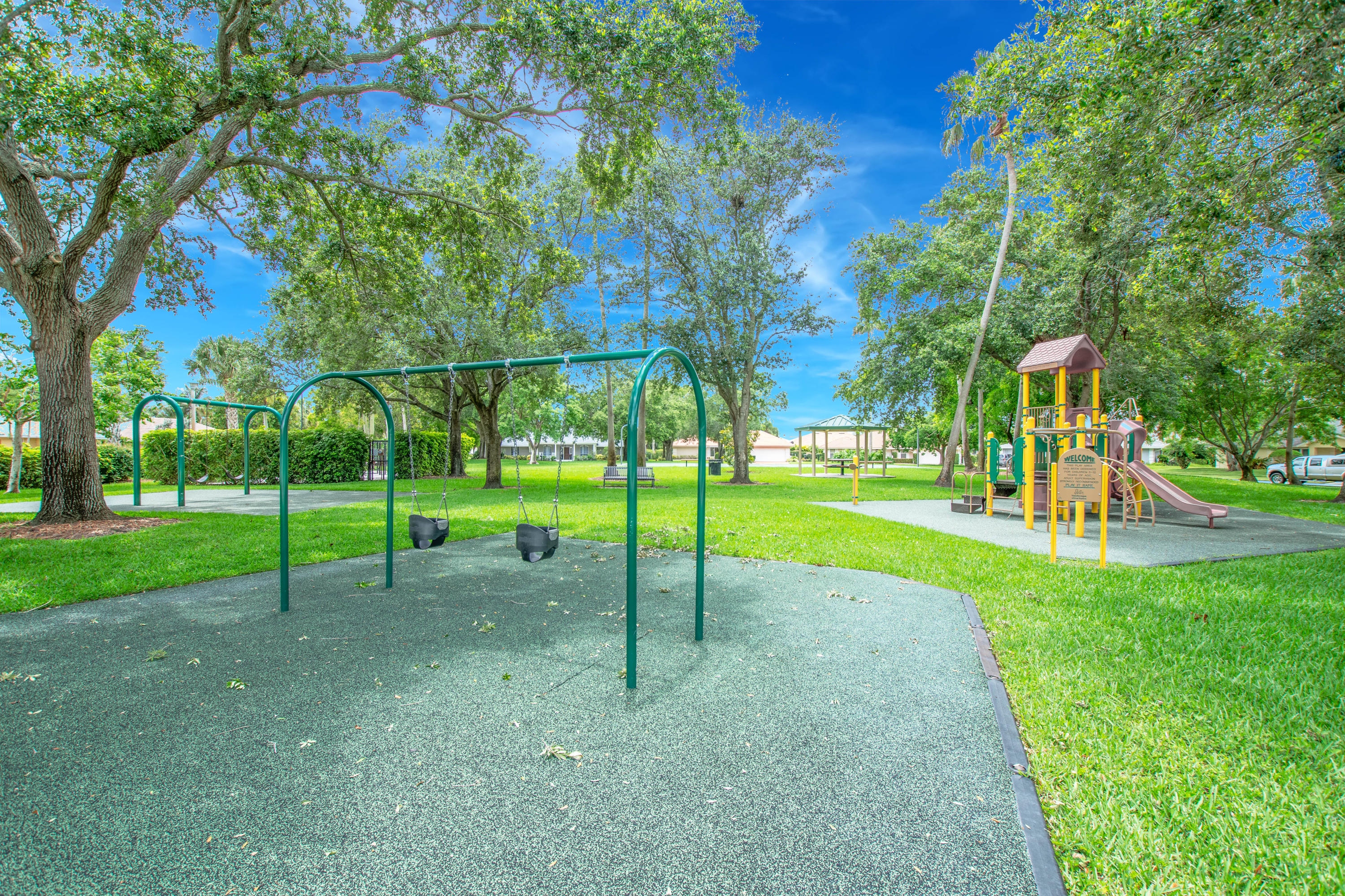 12785 Kingsway Road Wellington, FL 33414 - Photo 26 of 28 DSC_1644-HDR-Edit